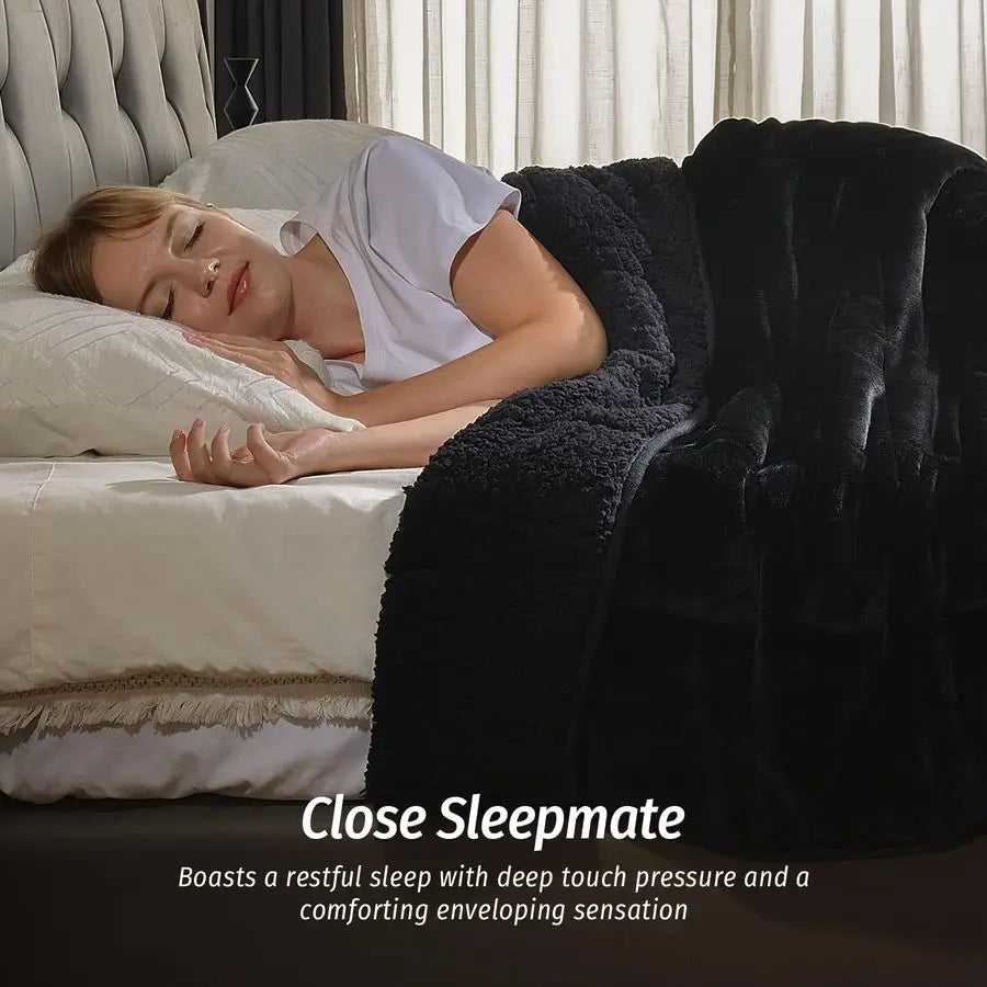 Sherpa Fleece Weighted Blanket (15 lb)